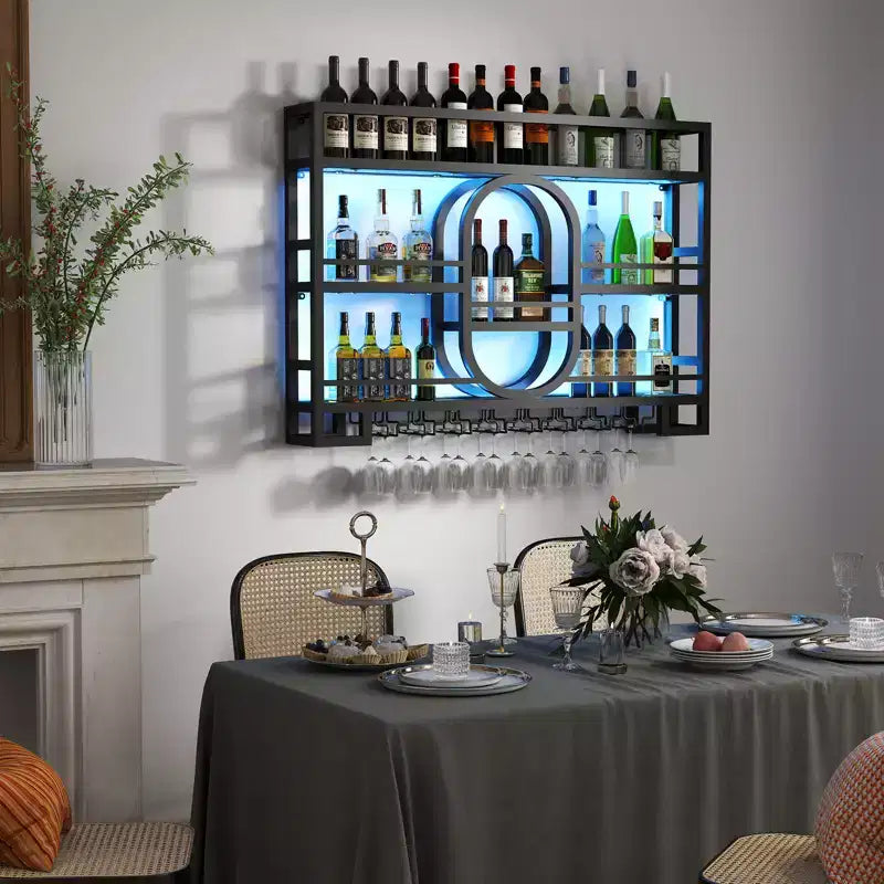 Rastrelliera per vino da parete in metallo nero con portabicchieri, 39/47 pollici, capacità 36 bottiglie, installazione da 1 persona